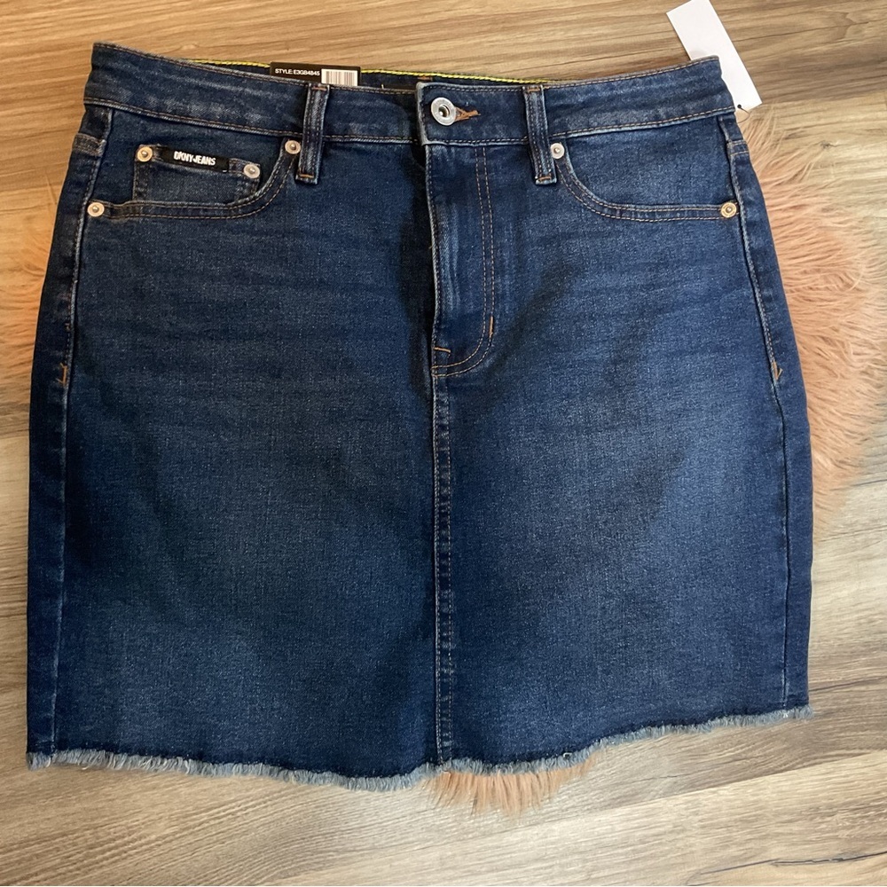DKNY Denim Skirt Size 8 NWT - Picture 2 of 7